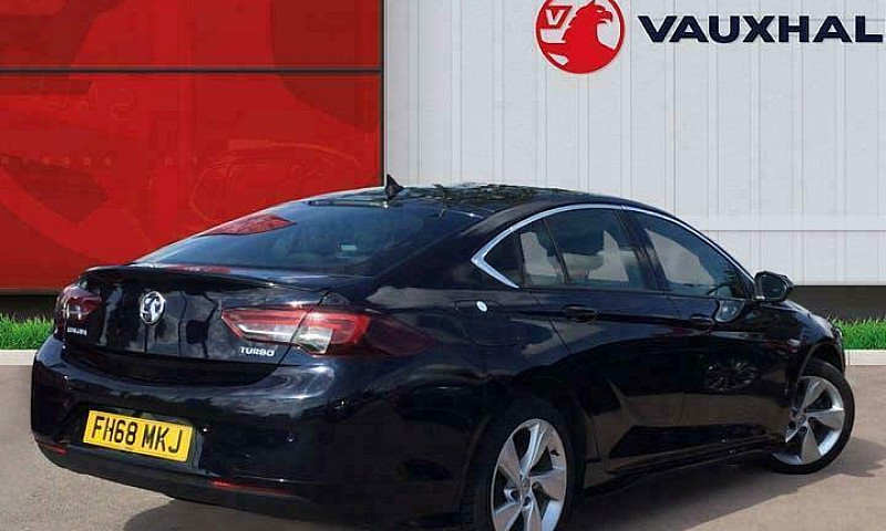 2019 Vauxhall Insign...