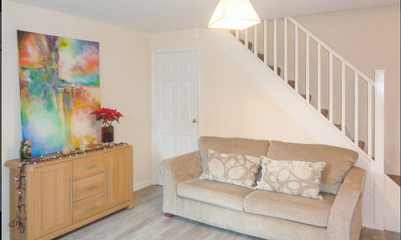 3 Bedroom House In A...