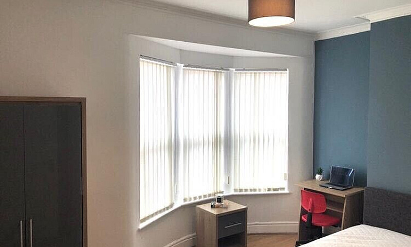 Southdale Road L15 -...
