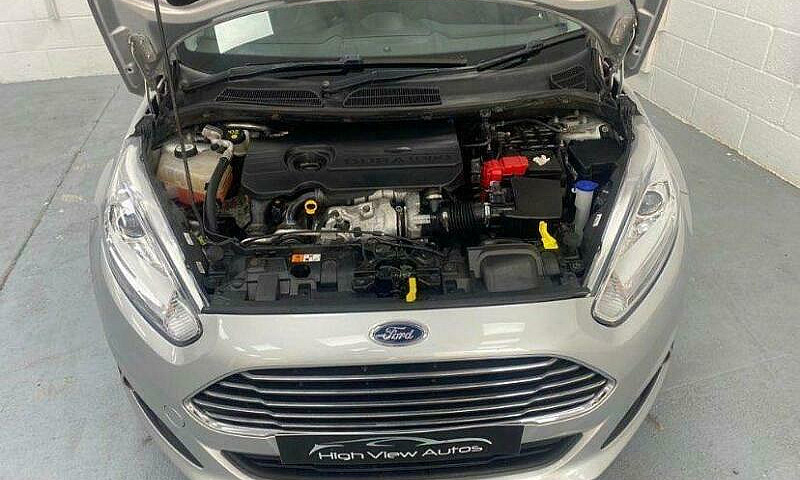 2015 Ford Fiesta 1.5...
