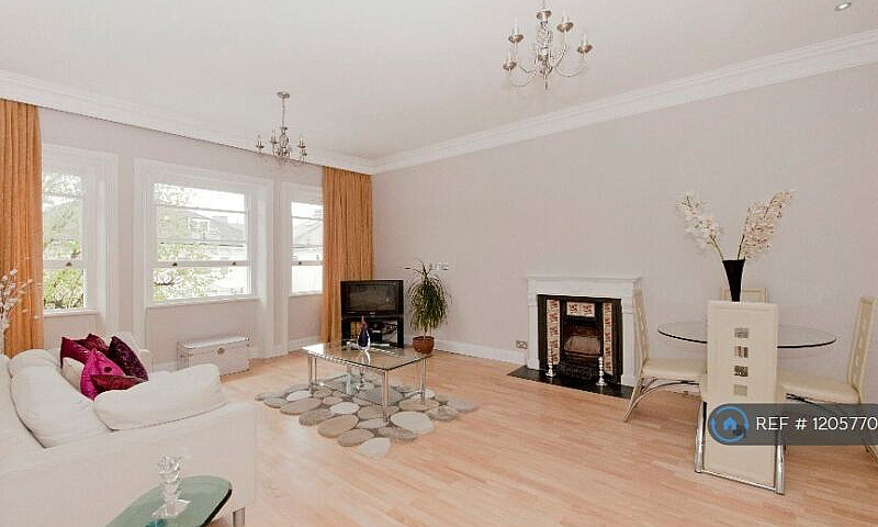 2 Bedroom Flat In Be...