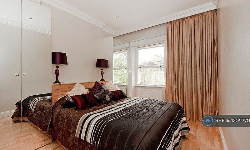 2 Bedroom Flat In Be...