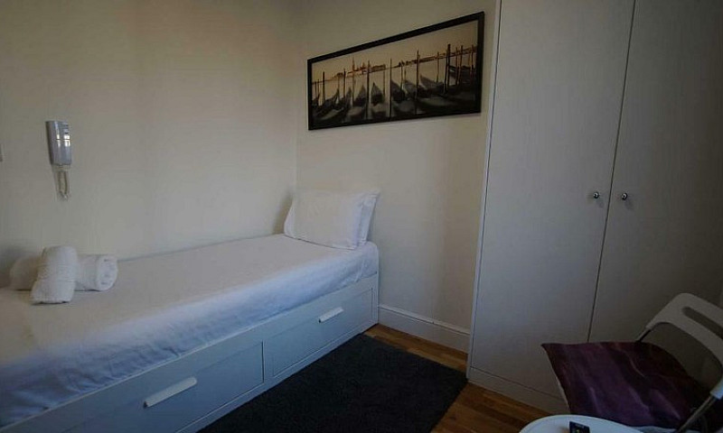 Studio Flat In Ifiel...