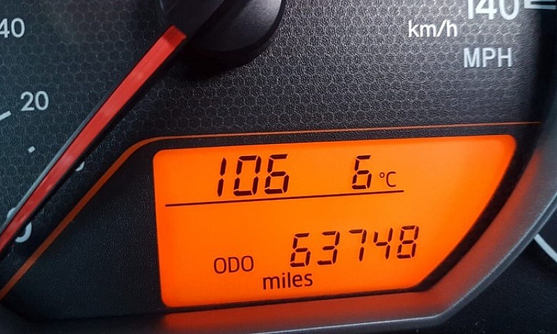 Toyota Verso-S, 63K ...