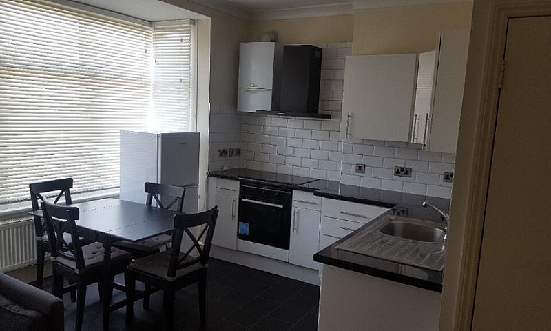 1 Bed Flat To Rent I...