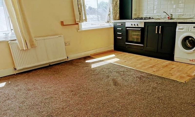 Newly Refurbished On...