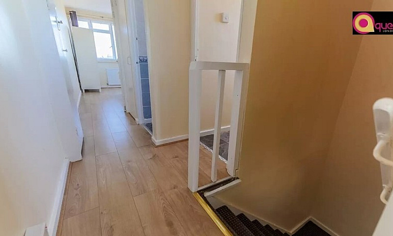 £1600 Pcm Two Bedroo...