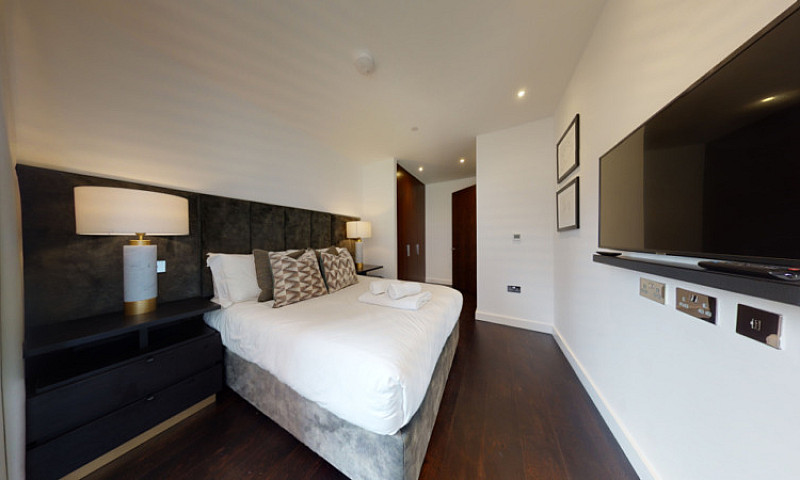 1 Bedroom Flat In Ch...