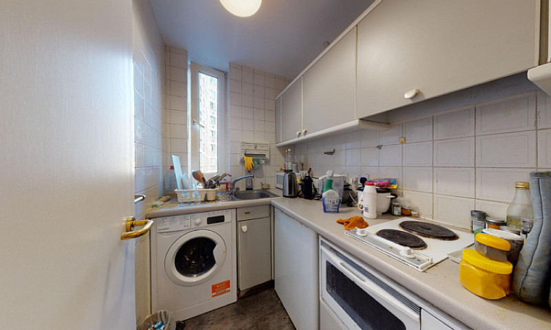 1 Bedroom Flat In Sl...