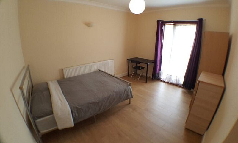 Nice Spacious House ...