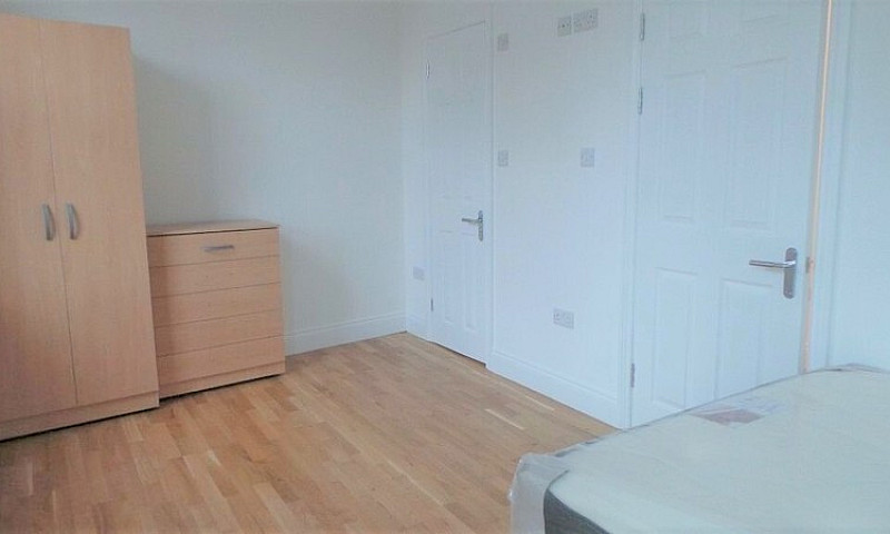  ***Short Let*** Bea...