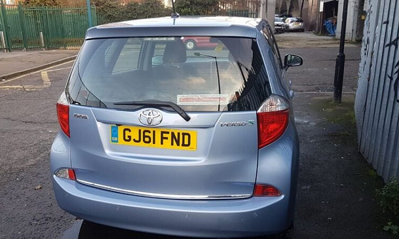 Toyota Verso-S, 63K ...