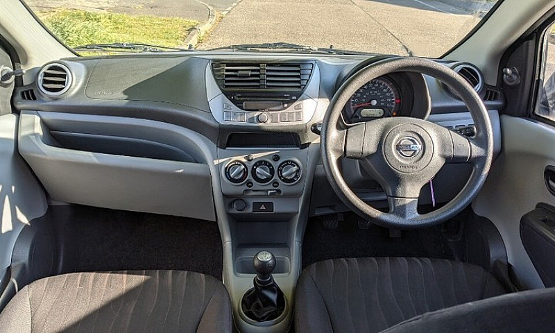 Nissan Pixo 2011 1.0...
