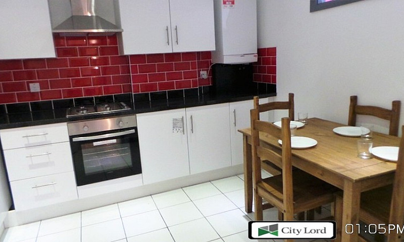***Flat-Share*** New...