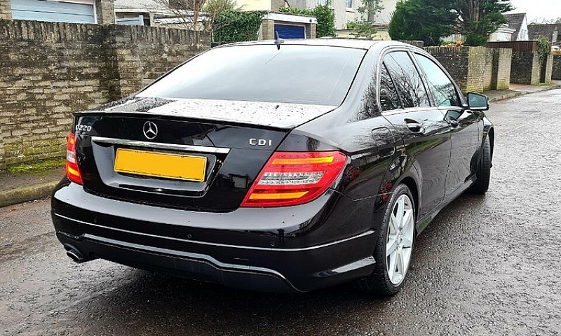 Mercedes-Benz, C Cla...