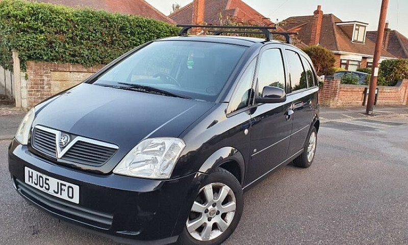 2005 Vauxhall Meriva...