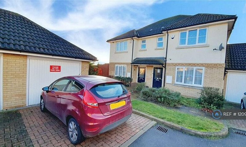 3 Bedroom House In M...