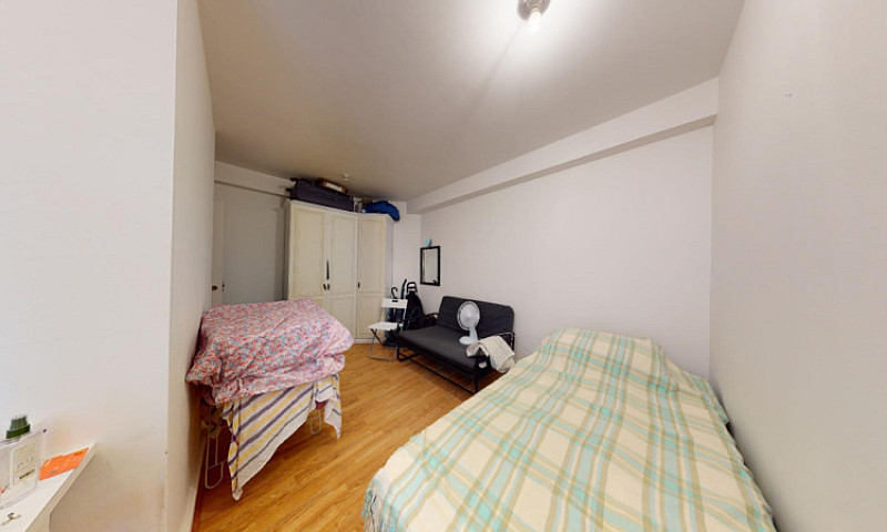 1 Bedroom Flat In Sl...