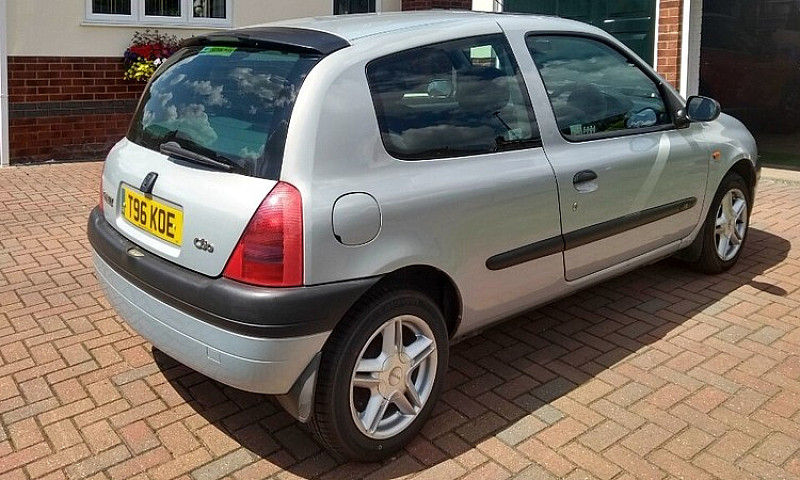 Renault, Clio, Hatch...