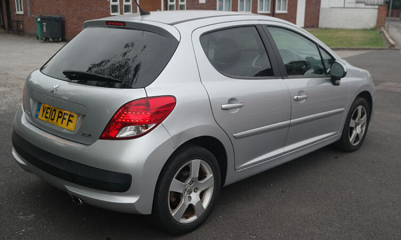 2010 Peugeot 207 Spo...