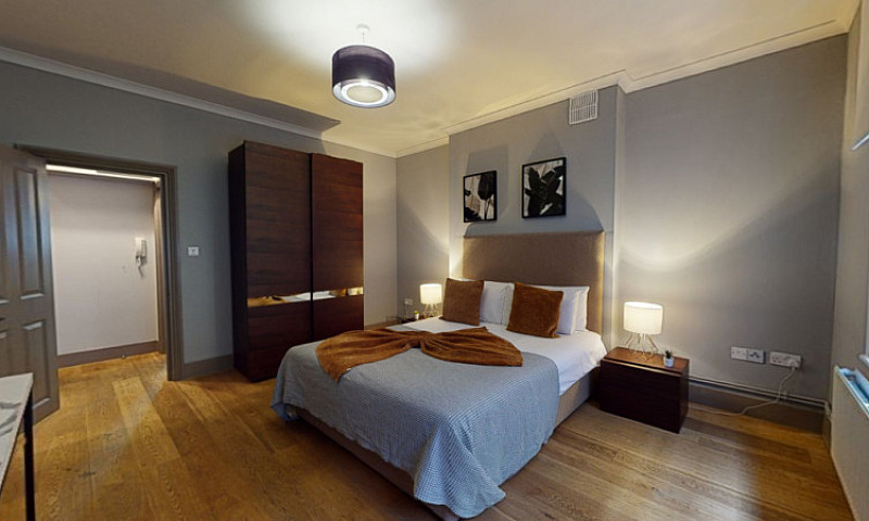 1 Bedroom Flat In Cl...