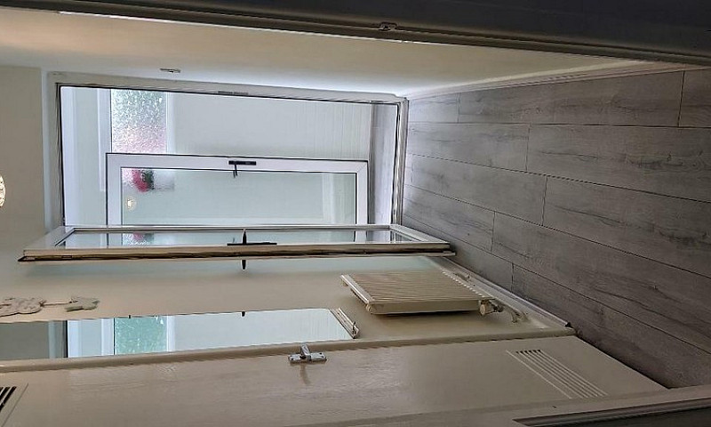 2 Bedroom House In M...