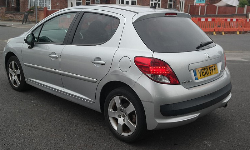 2010 Peugeot 207 Spo...