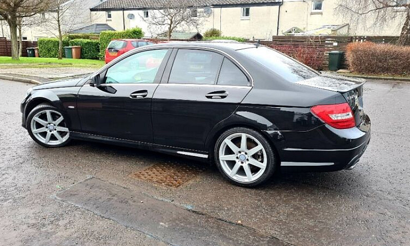 Mercedes-Benz, C Cla...