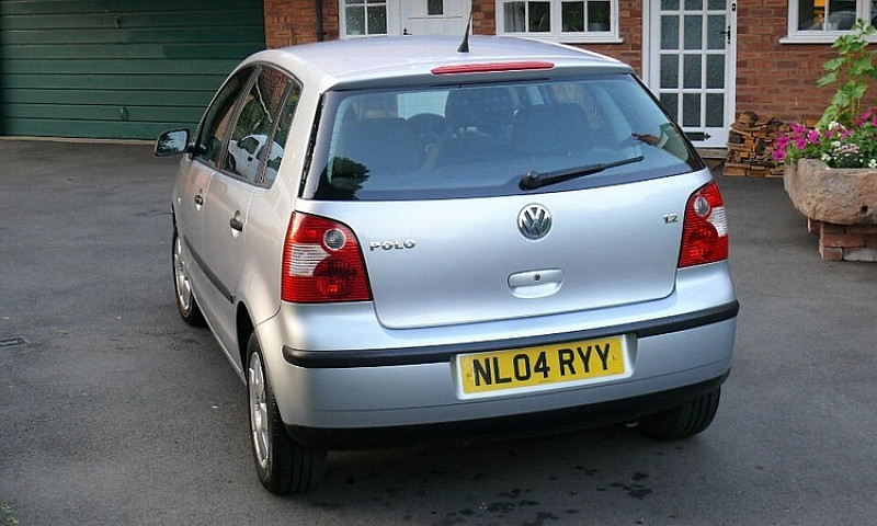 2004 Silver Mk4 5-Do...