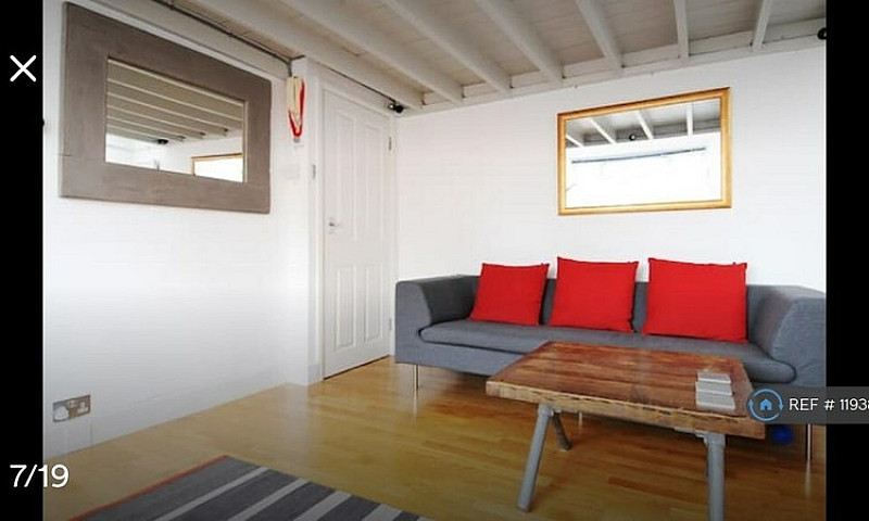 1 Bedroom Flat In Ha...