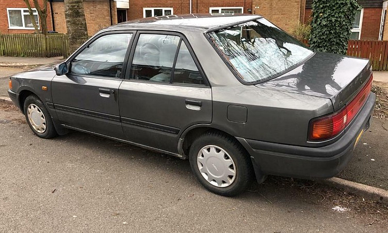 Mazda 323 ...