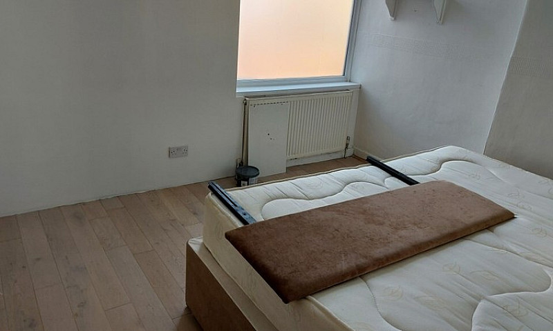 Lovely 1 Bed Flat, 1...