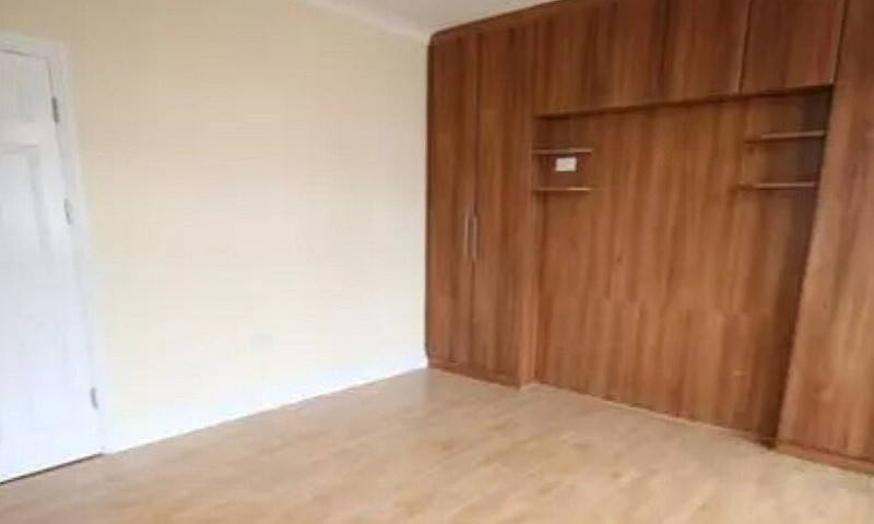 First Floor 2 Bedroo...