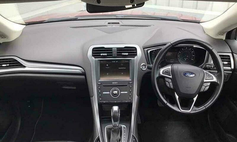 2015 Ford Mondeo 2.0...