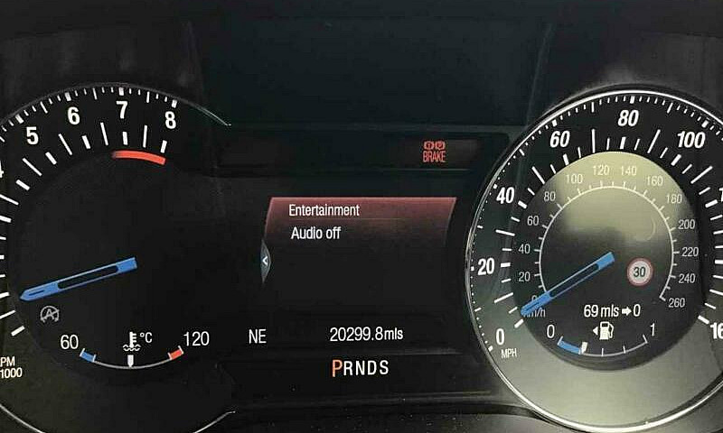 2015 Ford Mondeo 2.0...