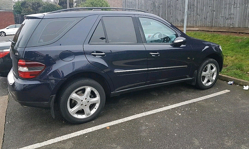 Mercedes Ml320...