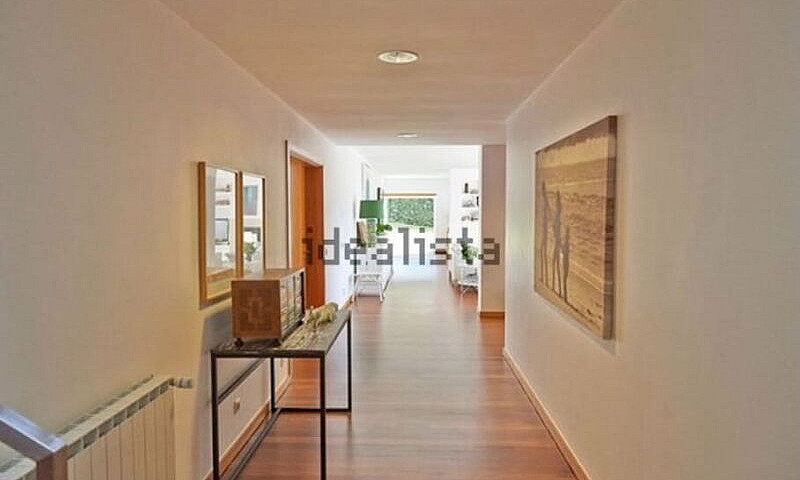 6 Bedroom Villa “New...