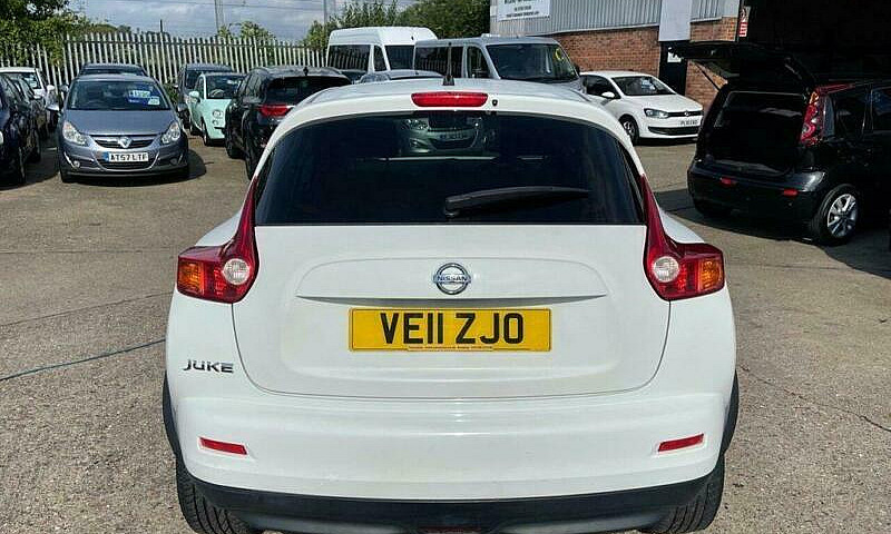 2011 11 Nissan Juke ...