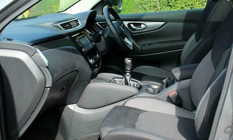 2018 Nissan Qashqai ...