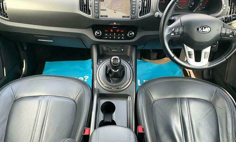 2013 13 Kia Sportage...