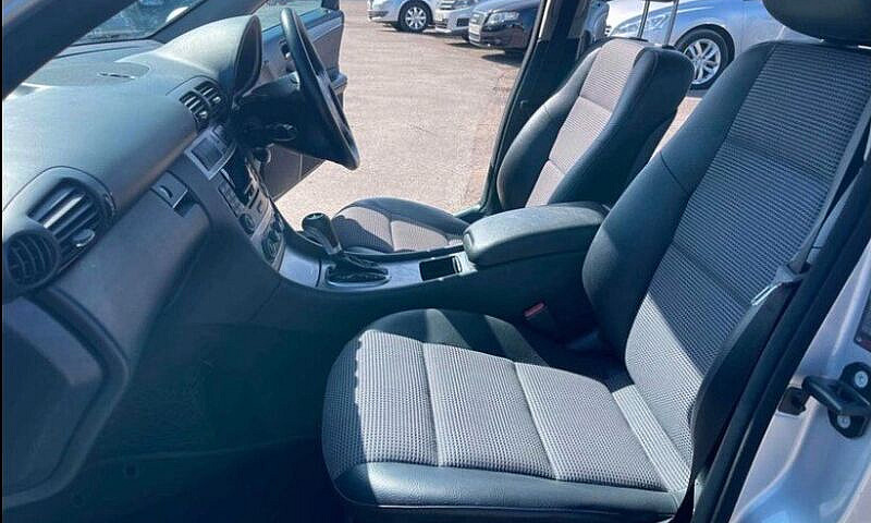 Mercedes-Benz, C Cla...
