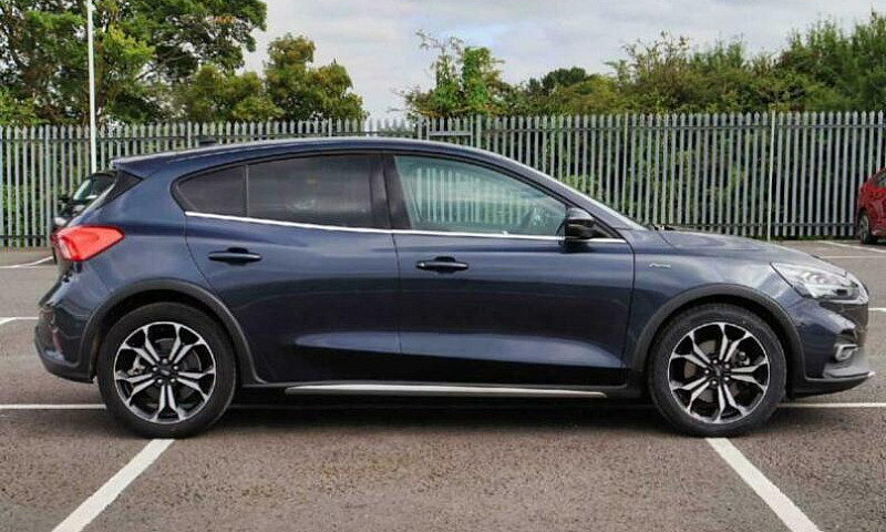 2020 Ford Focus Ford...