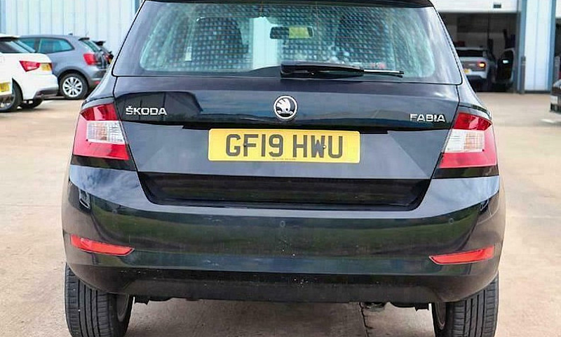 2019 Skoda Fabia 1.0...