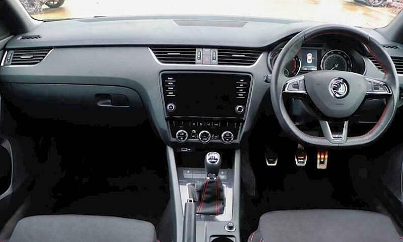 2019 Skoda Octavia 2...