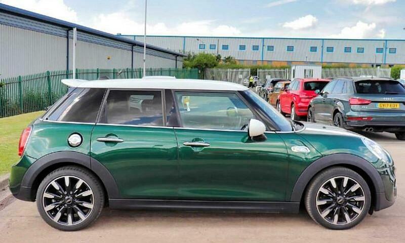 2017 Mini Hatch Mini...
