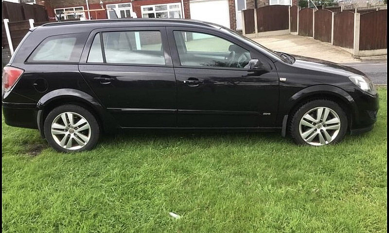 Vauxhall Astra Estat...