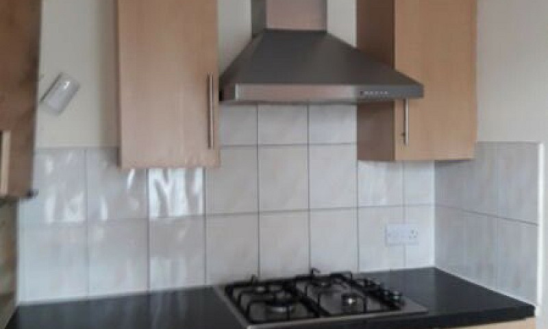£600 Per Month Large...