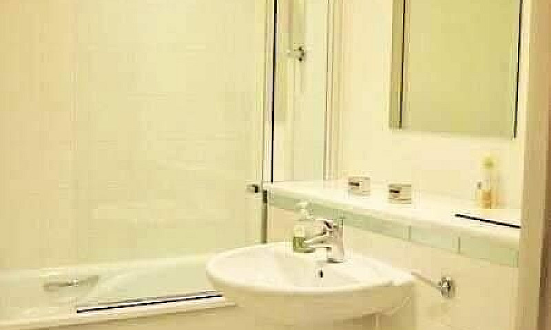 1 Bedroom In Wapping...
