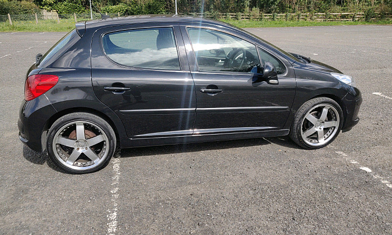 Peugeot 207 2008 1.4...