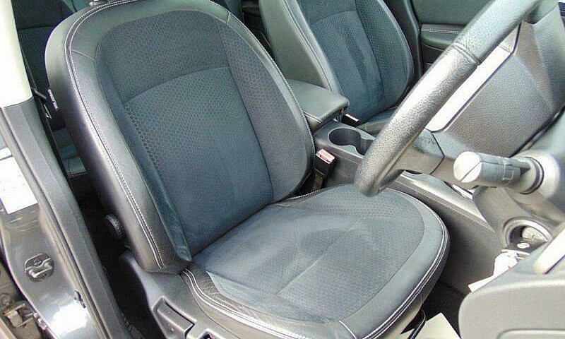 2014 Nissan Qashqai ...